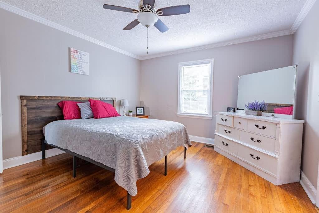 Charming 3-Bedroom Home In Rossville, Ga - Family Retreat Экстерьер фото