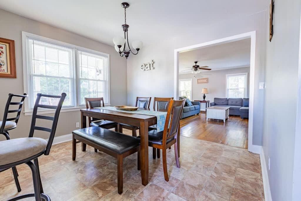 Charming 3-Bedroom Home In Rossville, Ga - Family Retreat Экстерьер фото